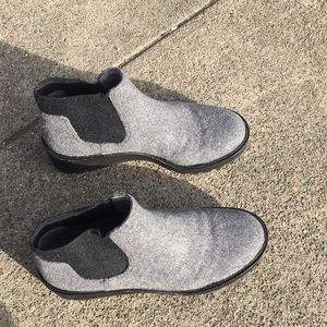 Eileen Fisher size 7.5 Chelsea wedge gray